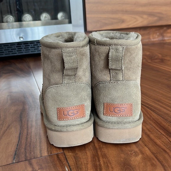 UGG classic mini II - Picture 2 of 6